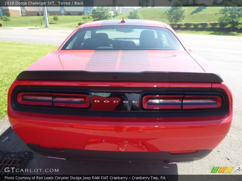 Torred / Black 2018 Dodge Challenger SXT
