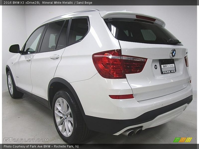 Mineral White Metallic / Sand Beige 2016 BMW X3 xDrive28i