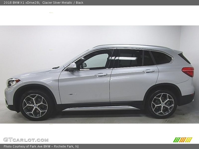 Glacier Silver Metallic / Black 2018 BMW X1 xDrive28i