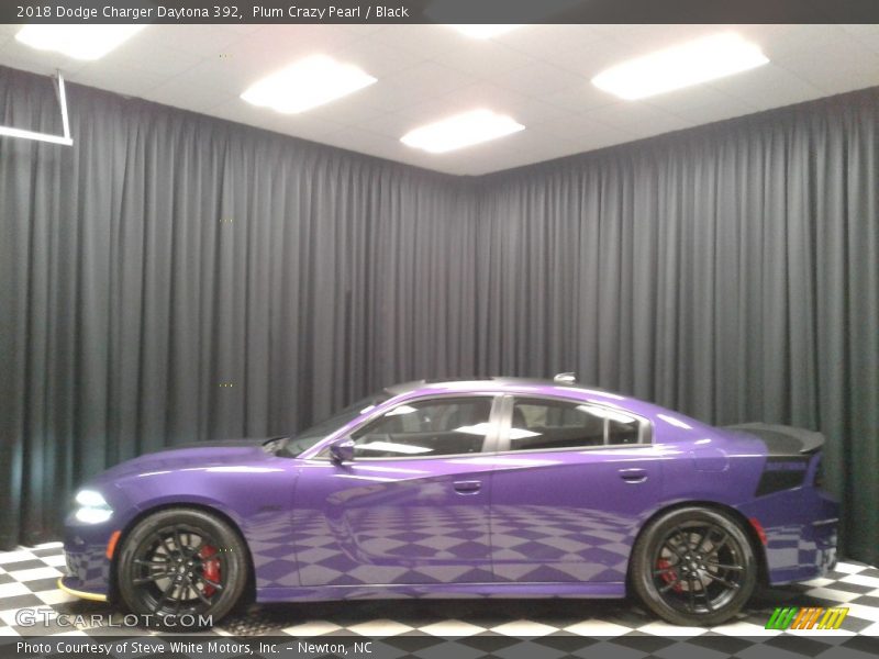 Plum Crazy Pearl / Black 2018 Dodge Charger Daytona 392