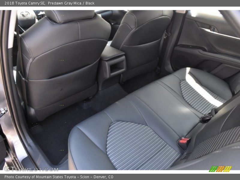 Predawn Gray Mica / Black 2018 Toyota Camry SE