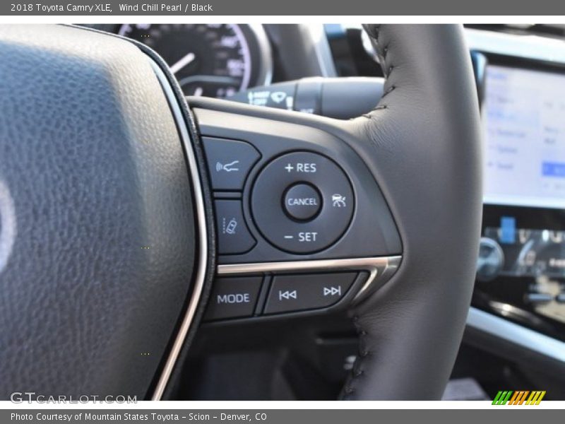 Wind Chill Pearl / Black 2018 Toyota Camry XLE