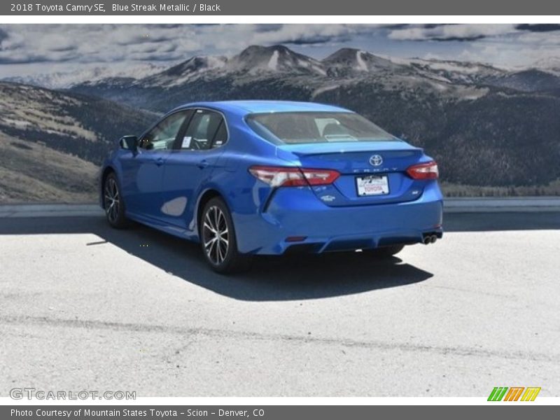 Blue Streak Metallic / Black 2018 Toyota Camry SE