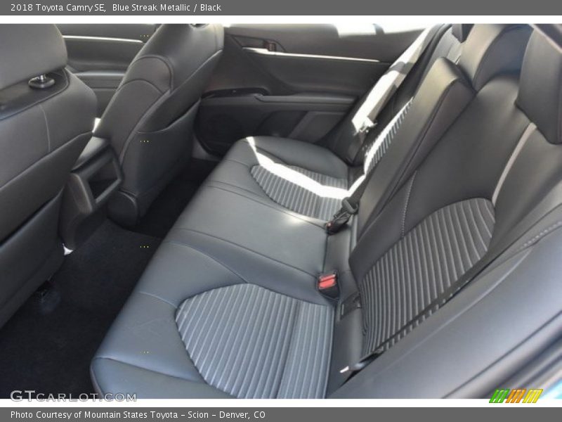 Blue Streak Metallic / Black 2018 Toyota Camry SE