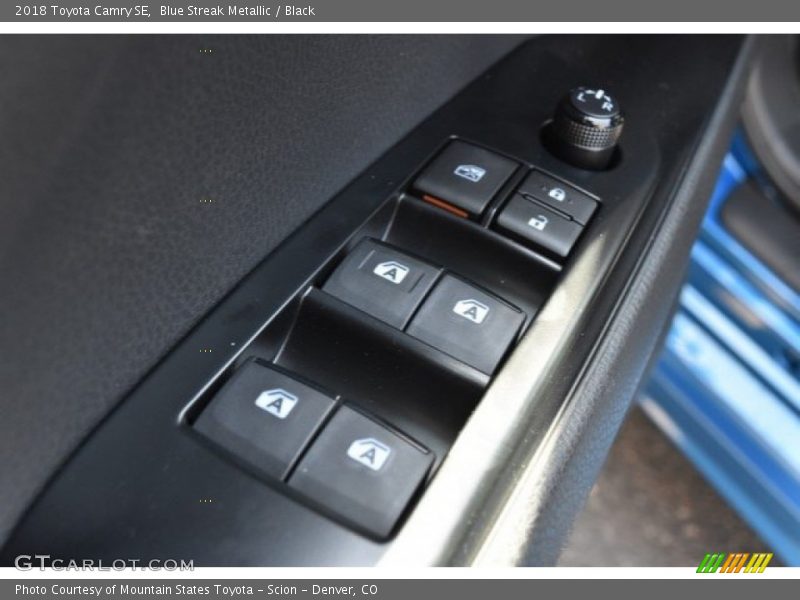 Blue Streak Metallic / Black 2018 Toyota Camry SE
