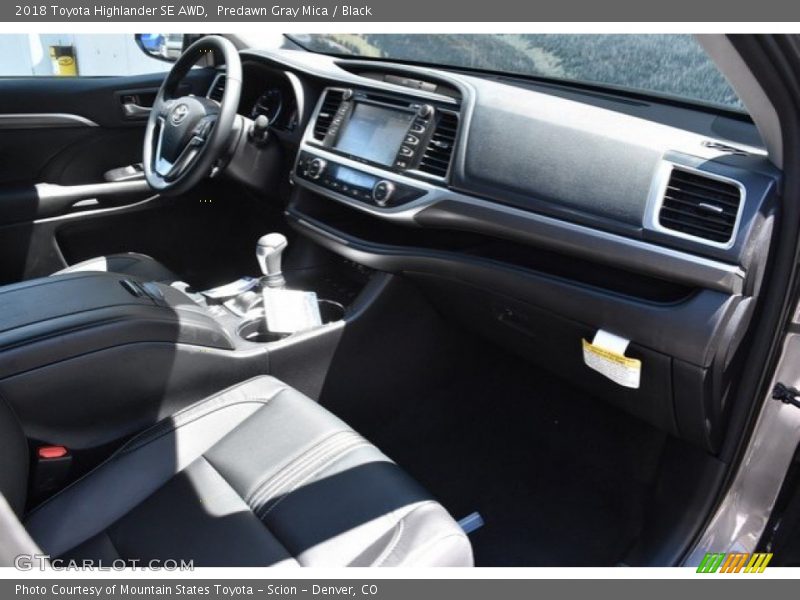 Predawn Gray Mica / Black 2018 Toyota Highlander SE AWD