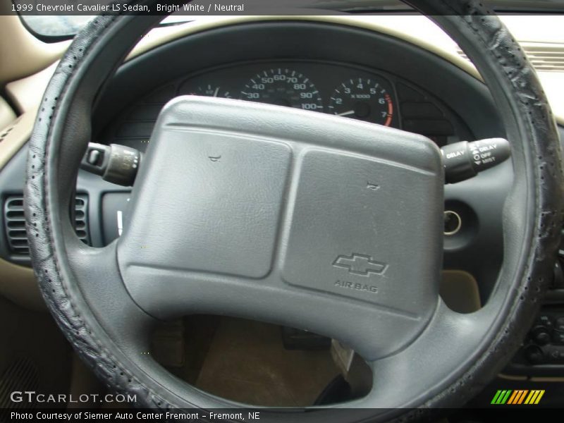 Bright White / Neutral 1999 Chevrolet Cavalier LS Sedan