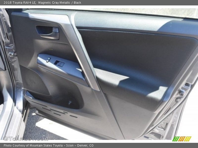 Magnetic Gray Metallic / Black 2018 Toyota RAV4 LE