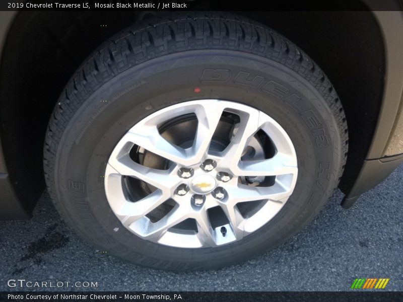 Mosaic Black Metallic / Jet Black 2019 Chevrolet Traverse LS