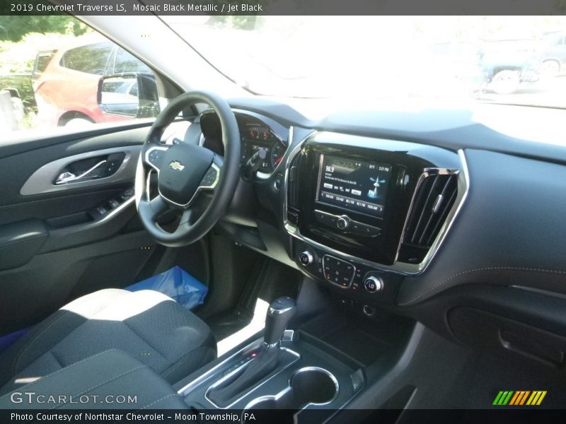 Mosaic Black Metallic / Jet Black 2019 Chevrolet Traverse LS