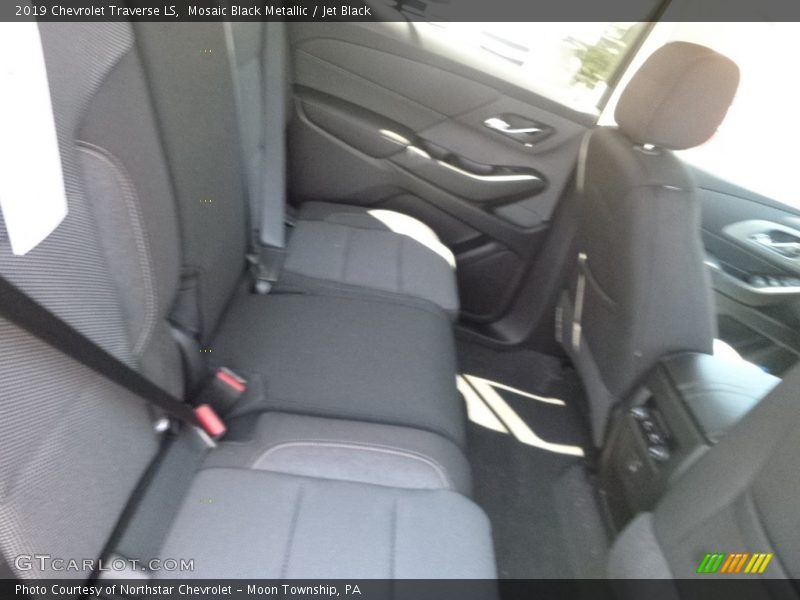 Mosaic Black Metallic / Jet Black 2019 Chevrolet Traverse LS