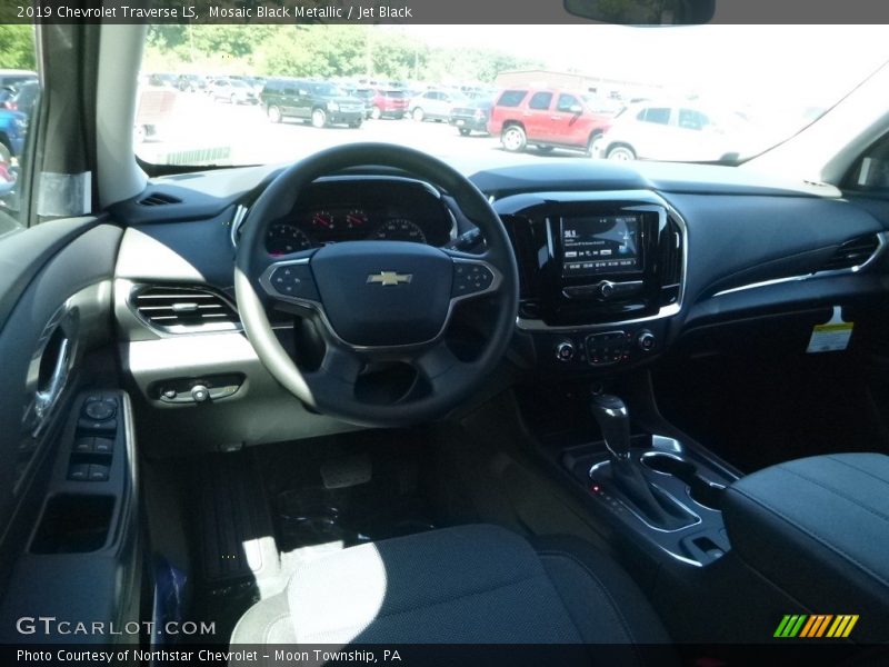 Mosaic Black Metallic / Jet Black 2019 Chevrolet Traverse LS