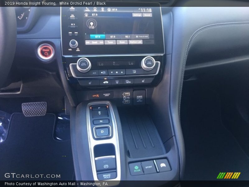 Controls of 2019 Insight Touring