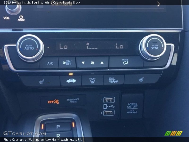 Controls of 2019 Insight Touring
