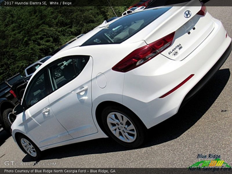 White / Beige 2017 Hyundai Elantra SE