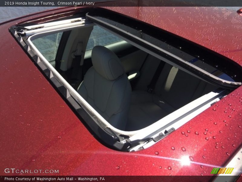 Crimson Pearl / Ivory 2019 Honda Insight Touring