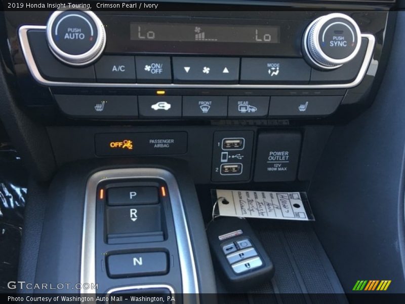 Crimson Pearl / Ivory 2019 Honda Insight Touring