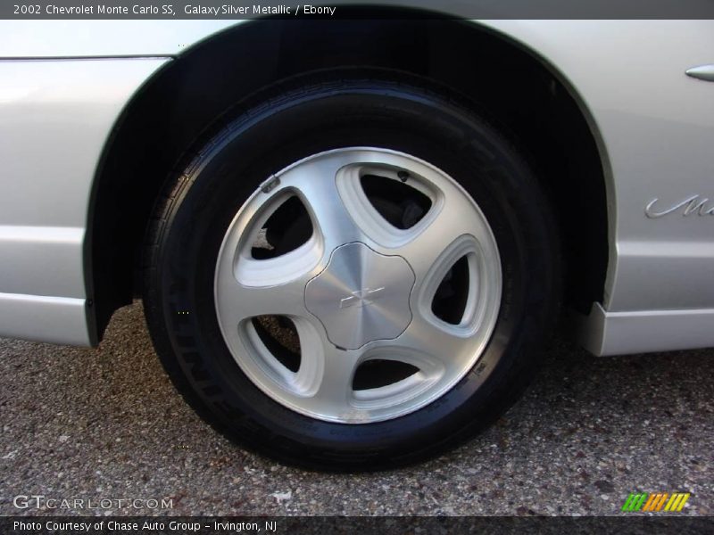 Galaxy Silver Metallic / Ebony 2002 Chevrolet Monte Carlo SS