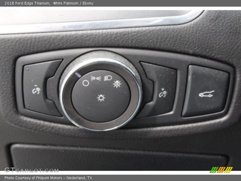 White Platinum / Ebony 2018 Ford Edge Titanium