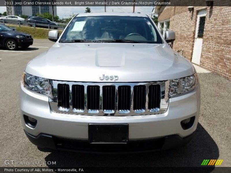 Bright Silver Metallic / Dark Graystone/Medium Graystone 2013 Jeep Grand Cherokee Laredo 4x4