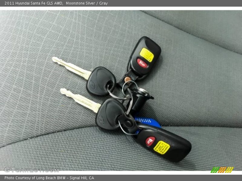 Moonstone Silver / Gray 2011 Hyundai Santa Fe GLS AWD