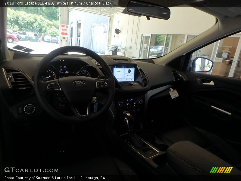 White Platinum / Charcoal Black 2018 Ford Escape SEL 4WD