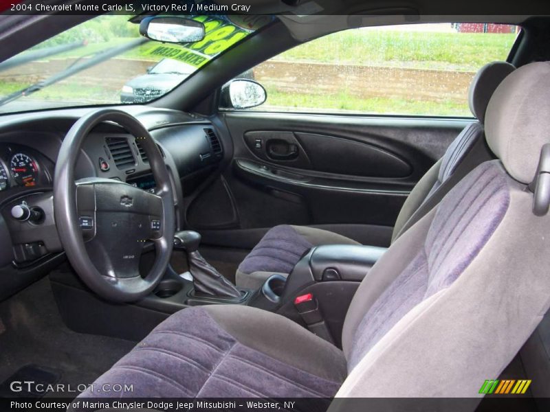 Victory Red / Medium Gray 2004 Chevrolet Monte Carlo LS