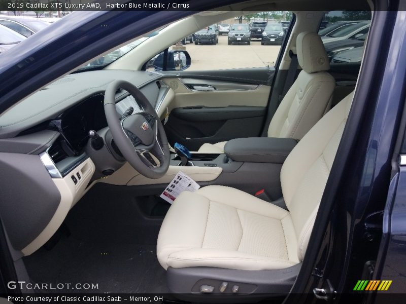  2019 XT5 Luxury AWD Cirrus Interior