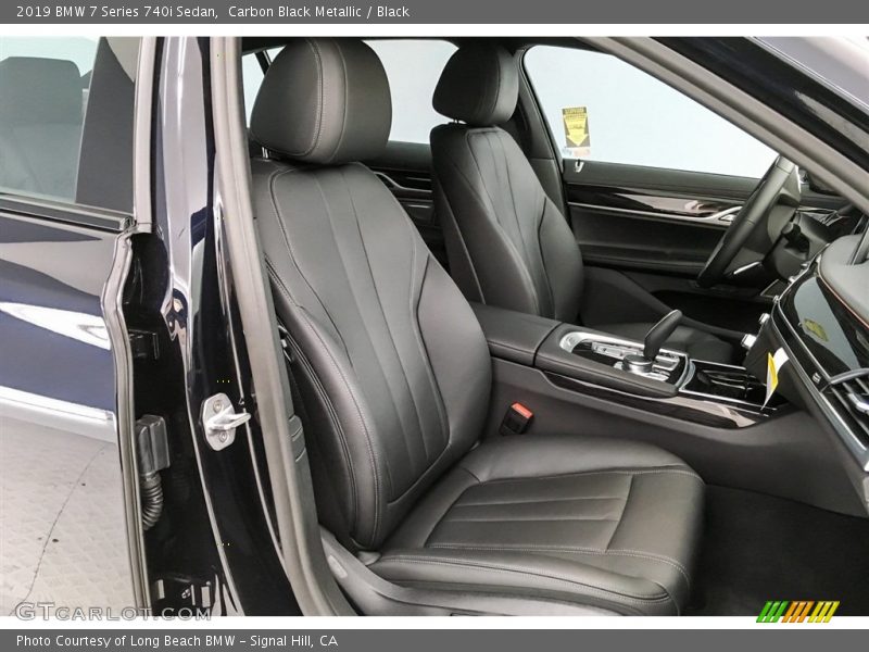 Front Seat of 2019 7 Series 740i Sedan