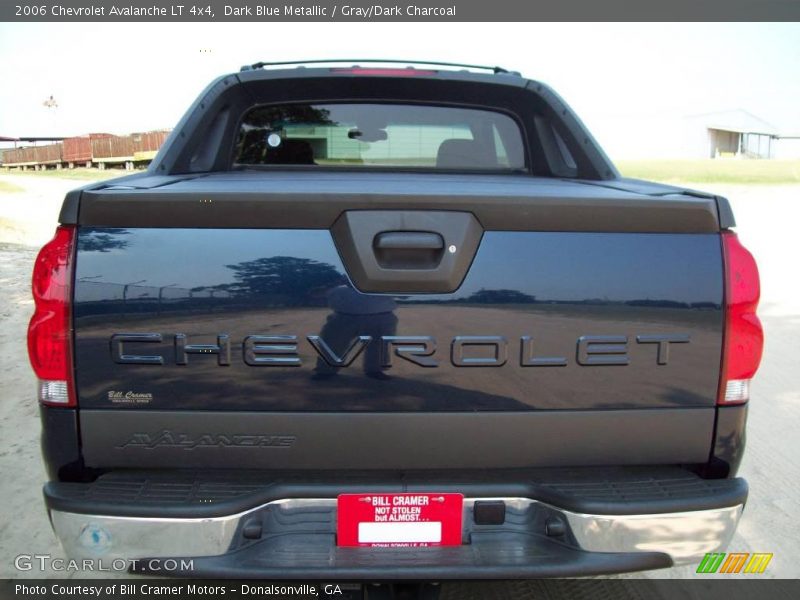 Dark Blue Metallic / Gray/Dark Charcoal 2006 Chevrolet Avalanche LT 4x4
