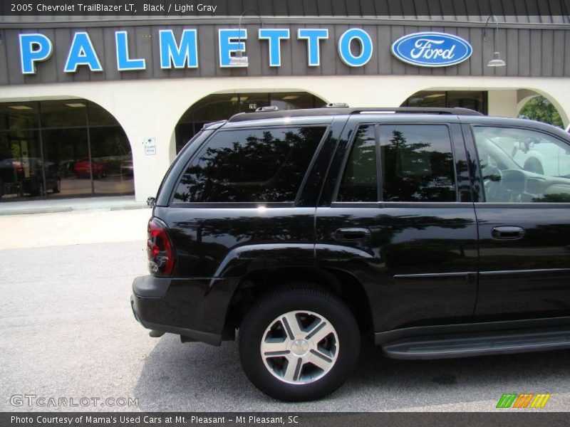 Black / Light Gray 2005 Chevrolet TrailBlazer LT