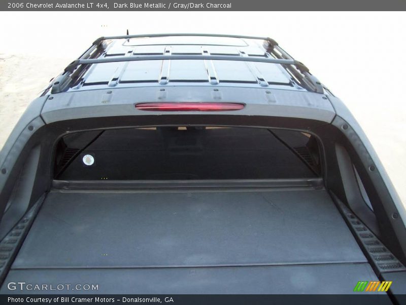 Dark Blue Metallic / Gray/Dark Charcoal 2006 Chevrolet Avalanche LT 4x4