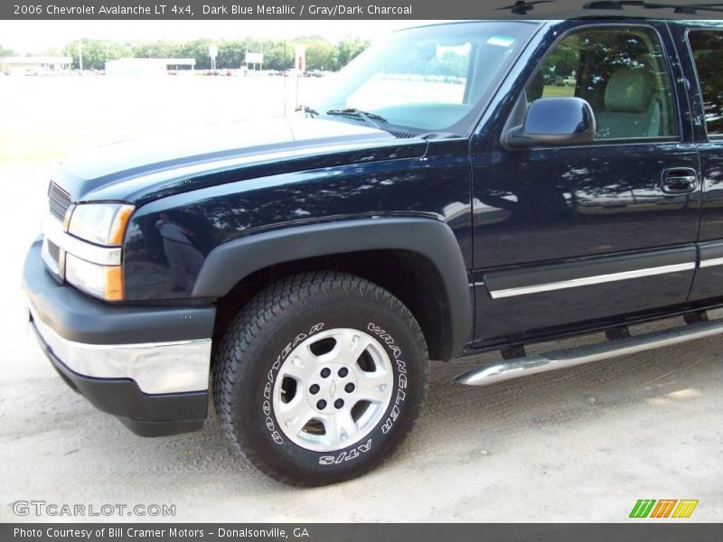 Dark Blue Metallic / Gray/Dark Charcoal 2006 Chevrolet Avalanche LT 4x4