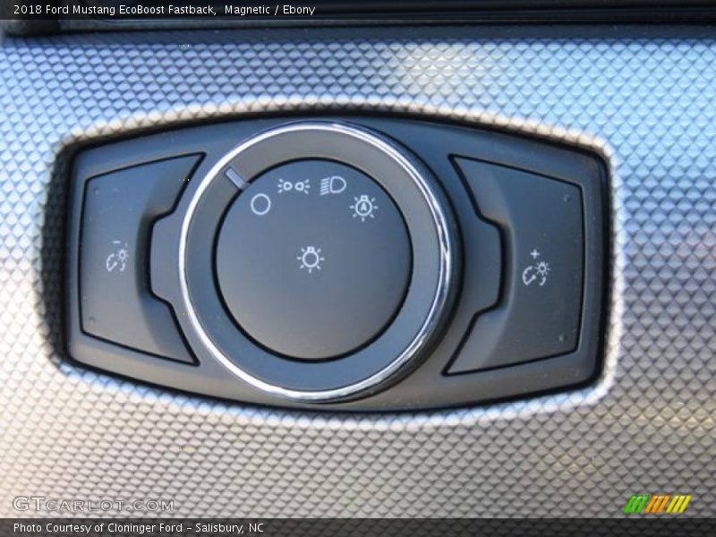 Magnetic / Ebony 2018 Ford Mustang EcoBoost Fastback