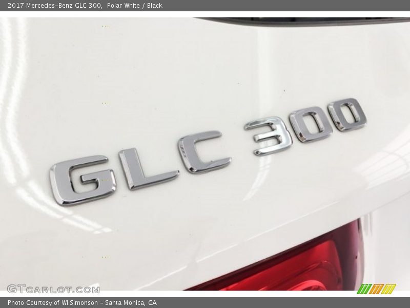 Polar White / Black 2017 Mercedes-Benz GLC 300