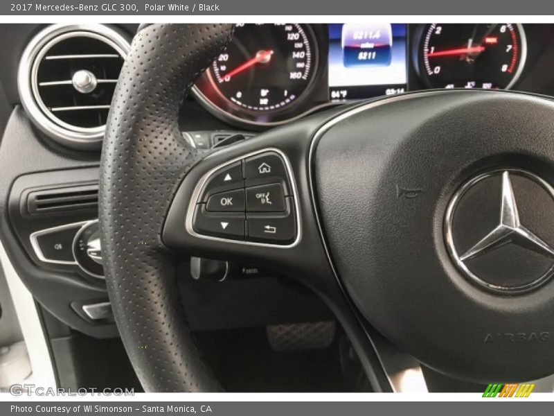 Polar White / Black 2017 Mercedes-Benz GLC 300