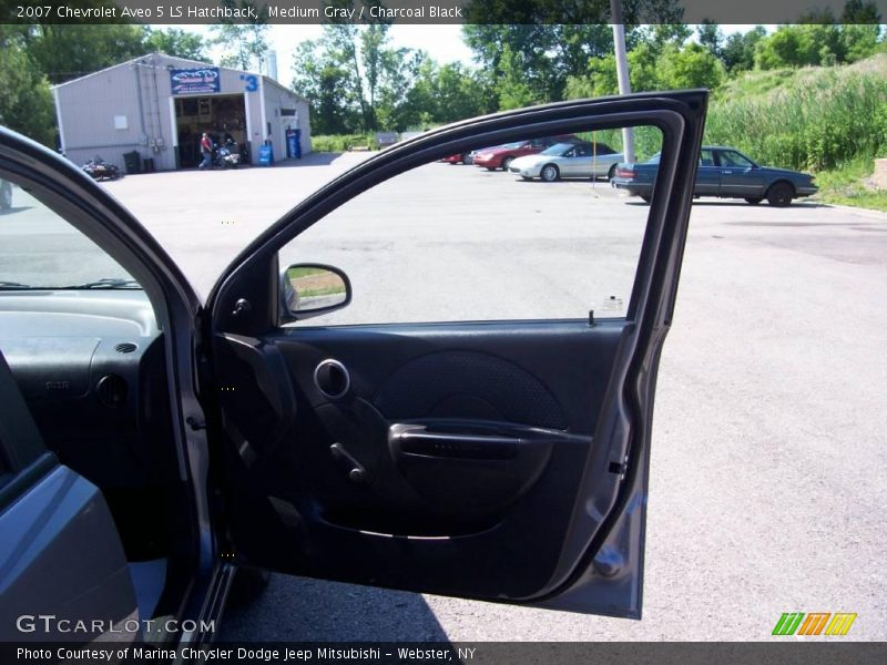 Medium Gray / Charcoal Black 2007 Chevrolet Aveo 5 LS Hatchback