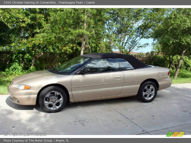 Champagne Pearl / Camel 2000 Chrysler Sebring JXi Convertible