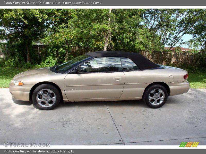 Champagne Pearl / Camel 2000 Chrysler Sebring JXi Convertible