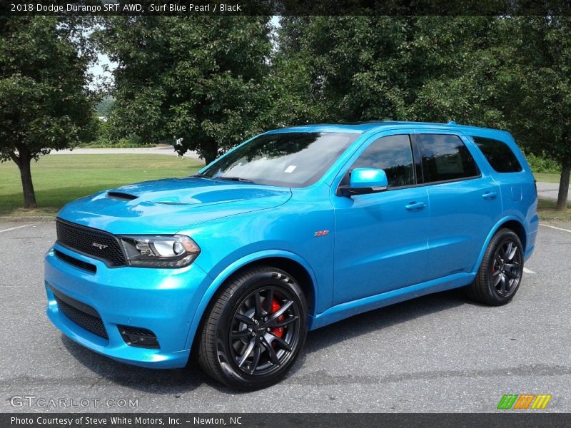 Front 3/4 View of 2018 Durango SRT AWD