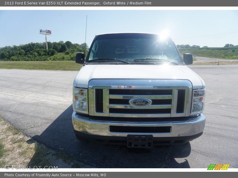 Oxford White / Medium Flint 2013 Ford E Series Van E350 XLT Extended Passenger