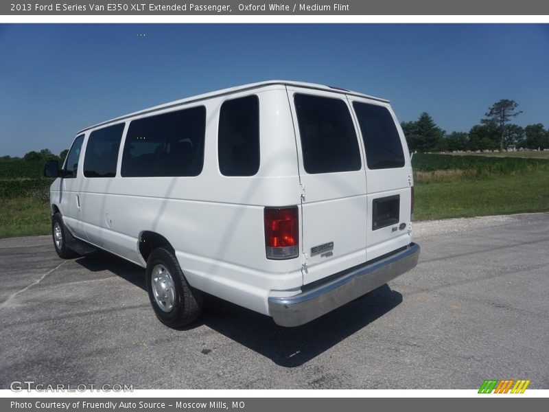 Oxford White / Medium Flint 2013 Ford E Series Van E350 XLT Extended Passenger