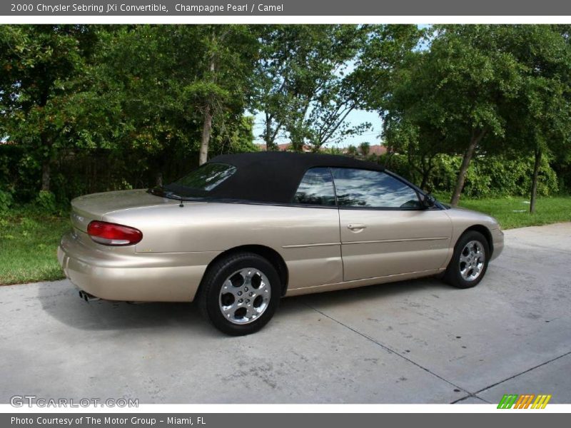 Champagne Pearl / Camel 2000 Chrysler Sebring JXi Convertible