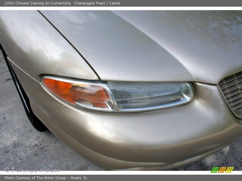 Champagne Pearl / Camel 2000 Chrysler Sebring JXi Convertible