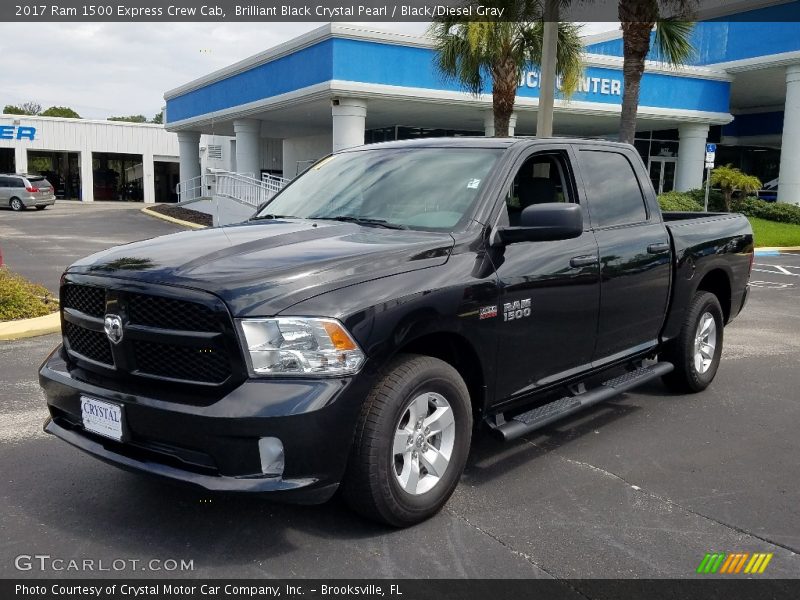 Brilliant Black Crystal Pearl / Black/Diesel Gray 2017 Ram 1500 Express Crew Cab