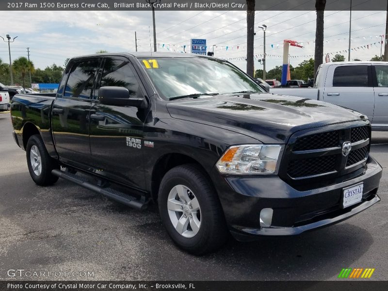 Brilliant Black Crystal Pearl / Black/Diesel Gray 2017 Ram 1500 Express Crew Cab