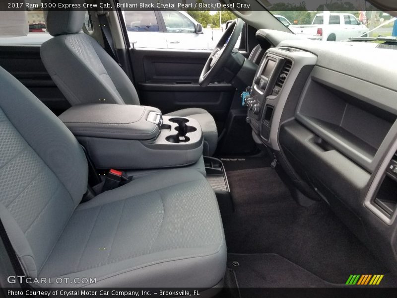 Brilliant Black Crystal Pearl / Black/Diesel Gray 2017 Ram 1500 Express Crew Cab