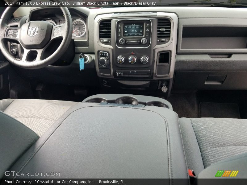 Brilliant Black Crystal Pearl / Black/Diesel Gray 2017 Ram 1500 Express Crew Cab
