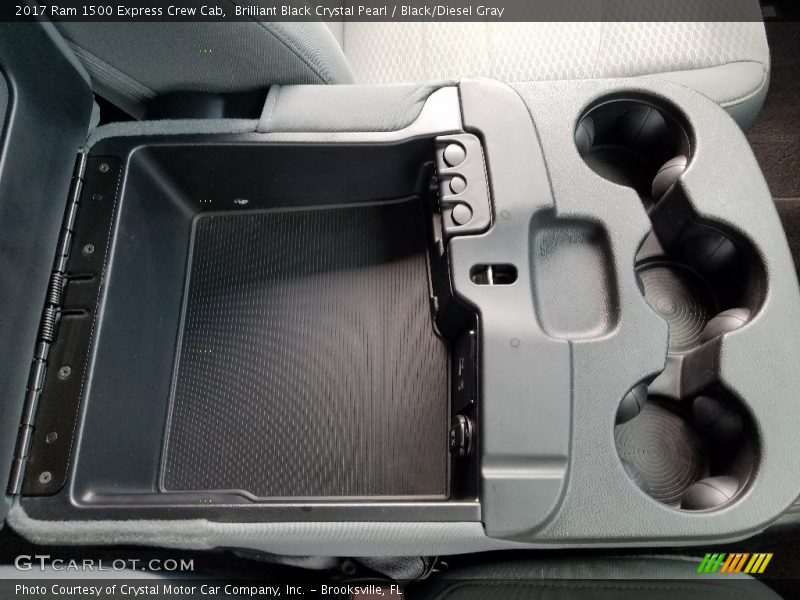 Brilliant Black Crystal Pearl / Black/Diesel Gray 2017 Ram 1500 Express Crew Cab
