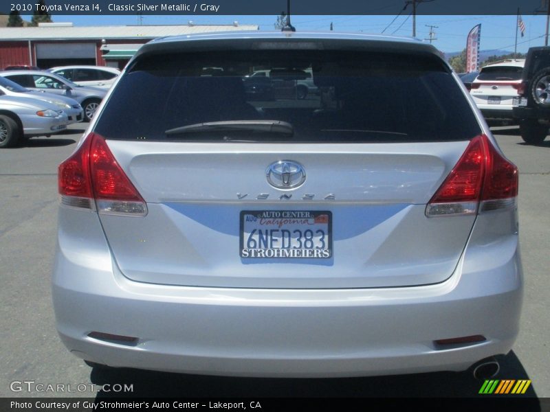 Classic Silver Metallic / Gray 2010 Toyota Venza I4